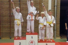 judo 56. 1e Mayke - 2e Thijs - 3e Jeroen - 3e Olav